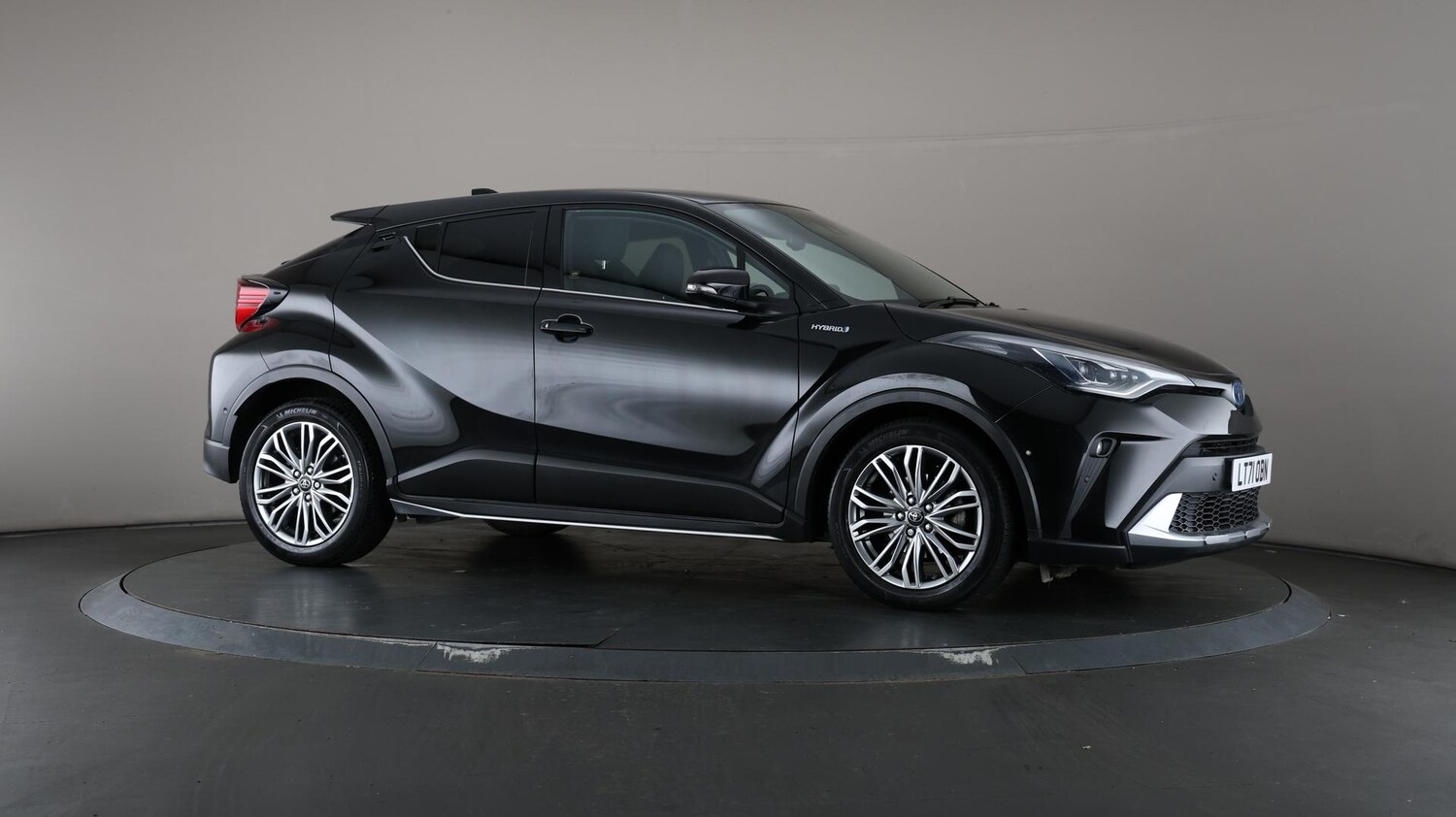 Used Toyota C-HR 2021 for sale - 76613277: Photo 57