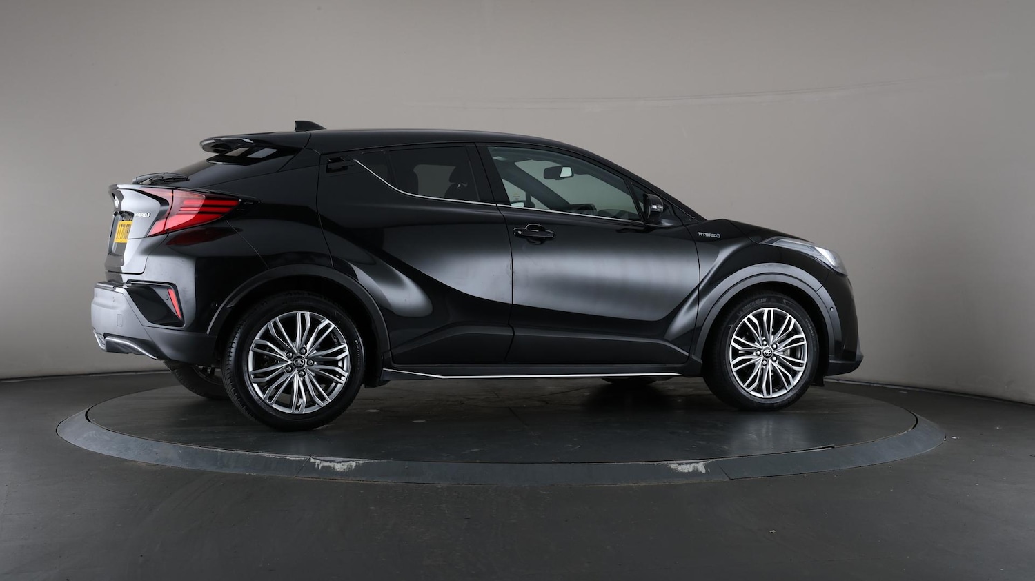 Used Toyota C-HR 2021 for sale - 76613277: Photo 64
