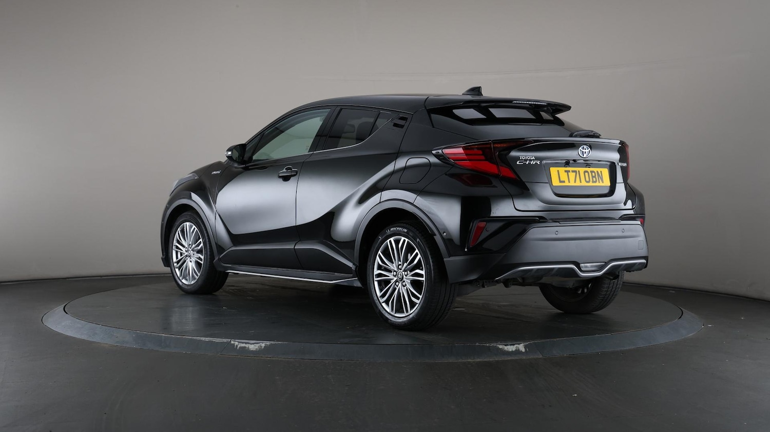 Used Toyota C-HR 2021 for sale - 76613277: Photo 74