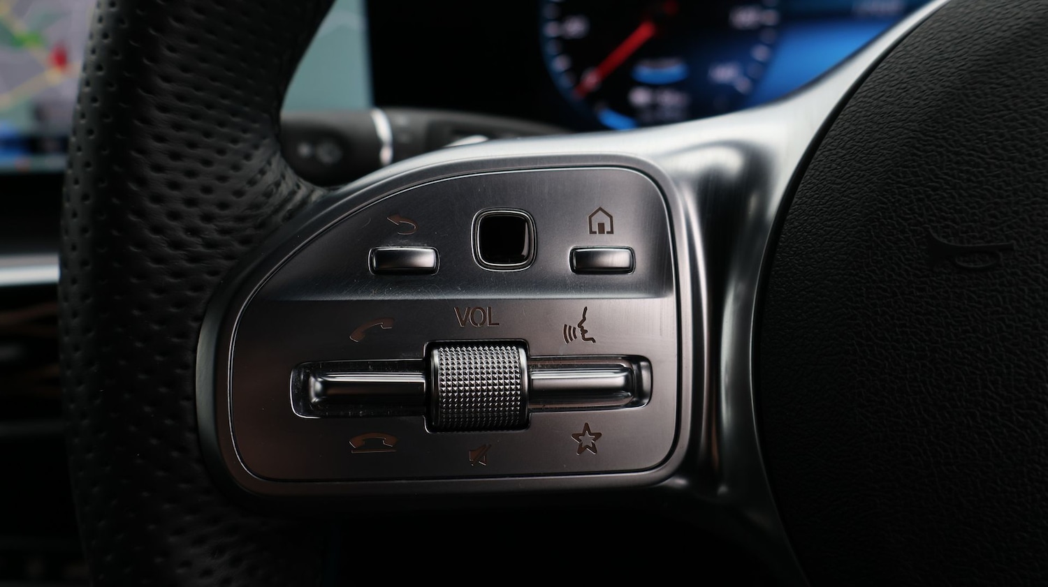 Used Mercedes-Benz EQC 2022 for sale - 77195812: Photo 25