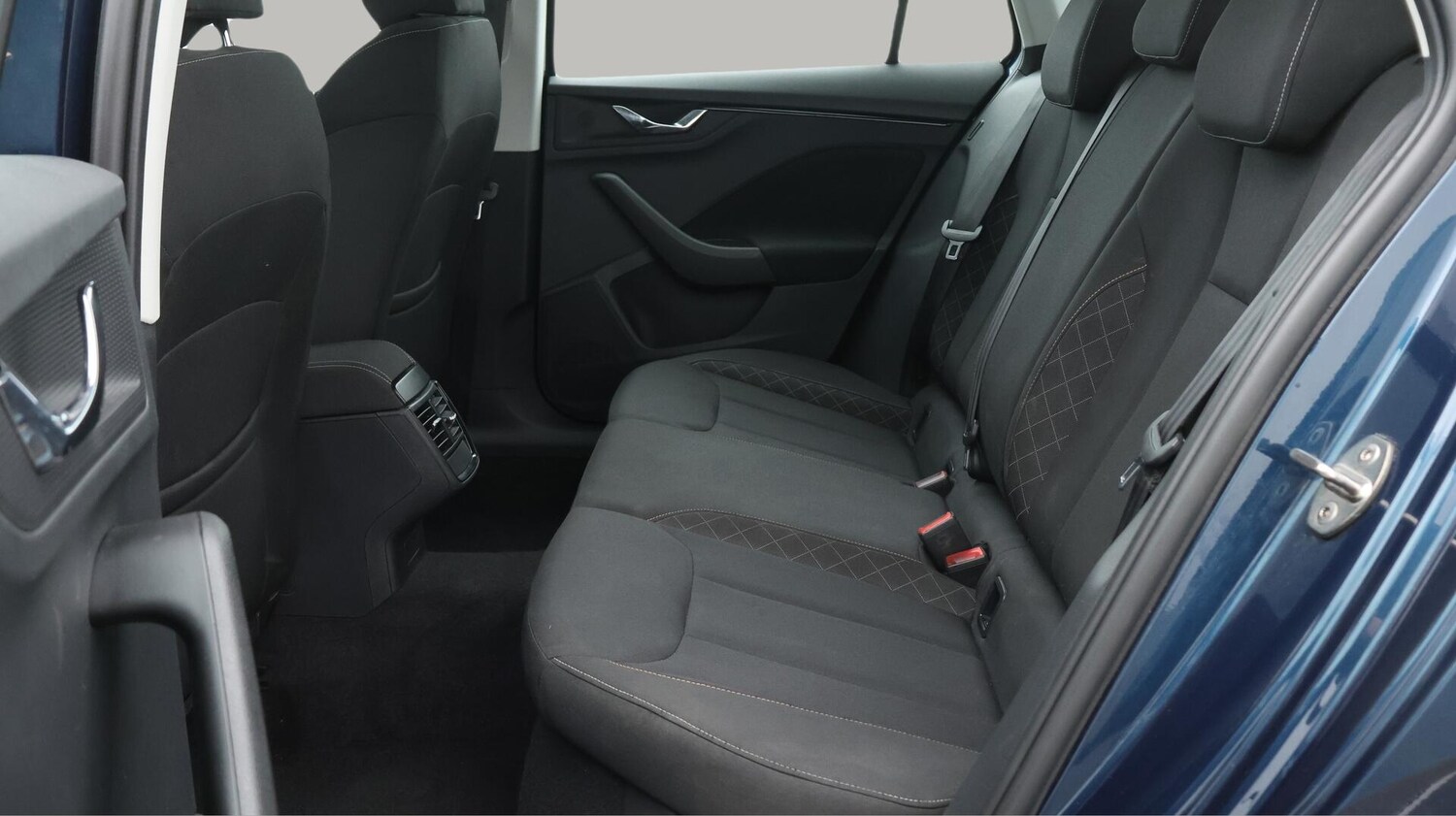 Used Skoda Kamiq 2021 for sale - 76441192: Photo 17