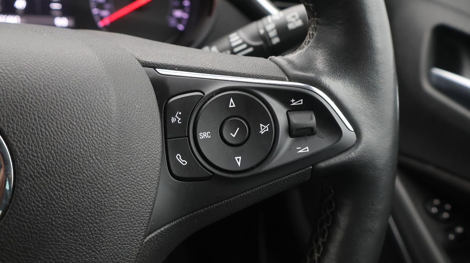 Used Vauxhall Crossland 2022 for sale - 76619738: Photo 24