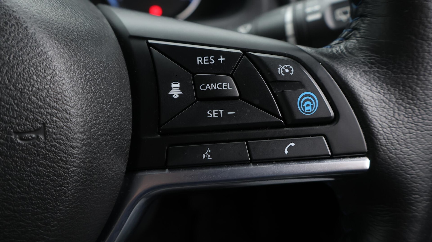 Used Nissan Leaf 2022 for sale - 76538625: Photo 24