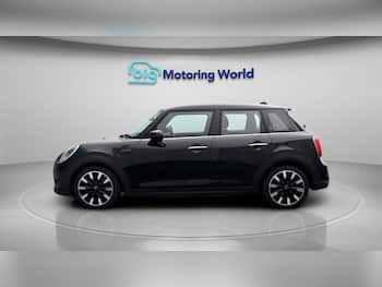 Used MINI Hatch 2023 for sale - 79684367: Photo