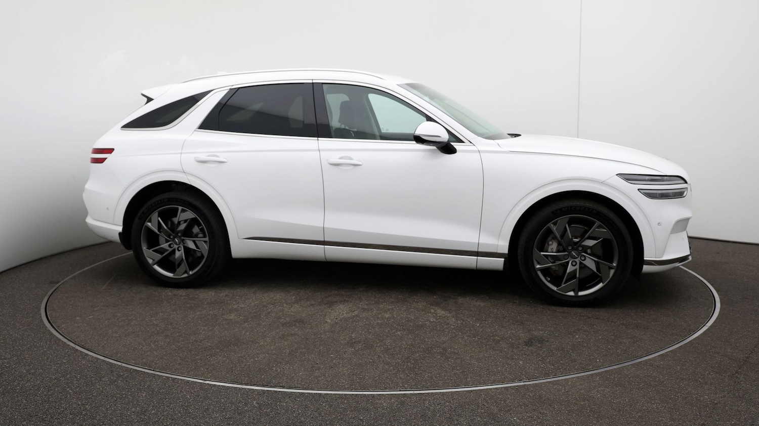 Used Genesis GV70 2024 for sale - 76810844: Photo 41