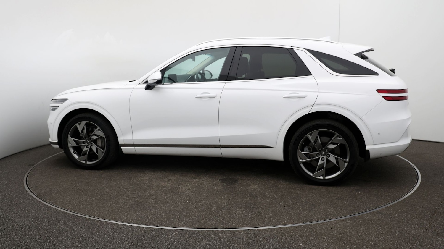 Used Genesis GV70 2024 for sale - 76810844: Photo 51