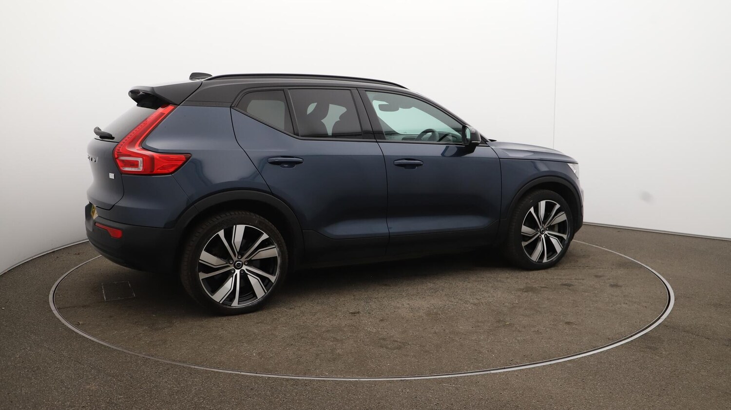 Used Volvo XC40 2021 for sale - 75990237: Photo 56