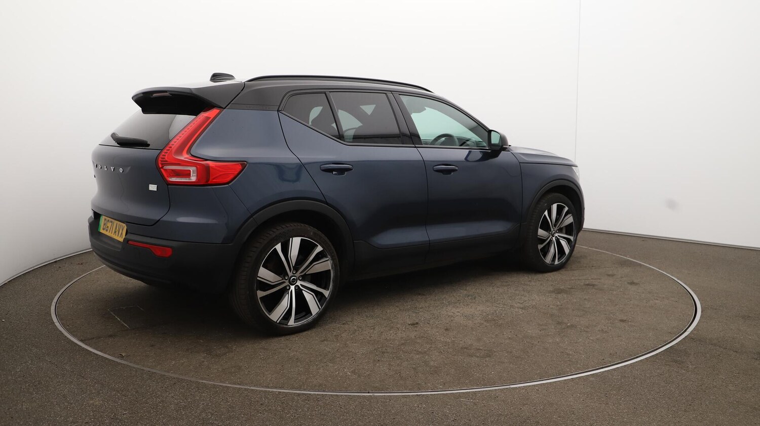 Used Volvo XC40 2021 for sale - 75990237: Photo 57
