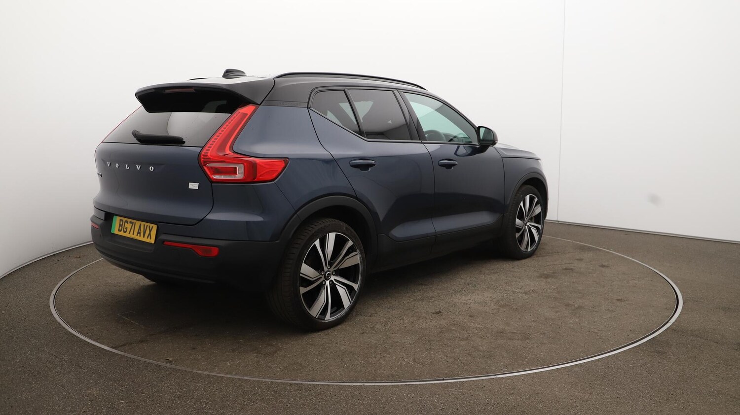 Used Volvo XC40 2021 for sale - 75990237: Photo 58