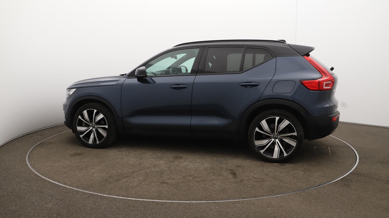 Used Volvo XC40 2021 for sale - 75990237: Photo 62