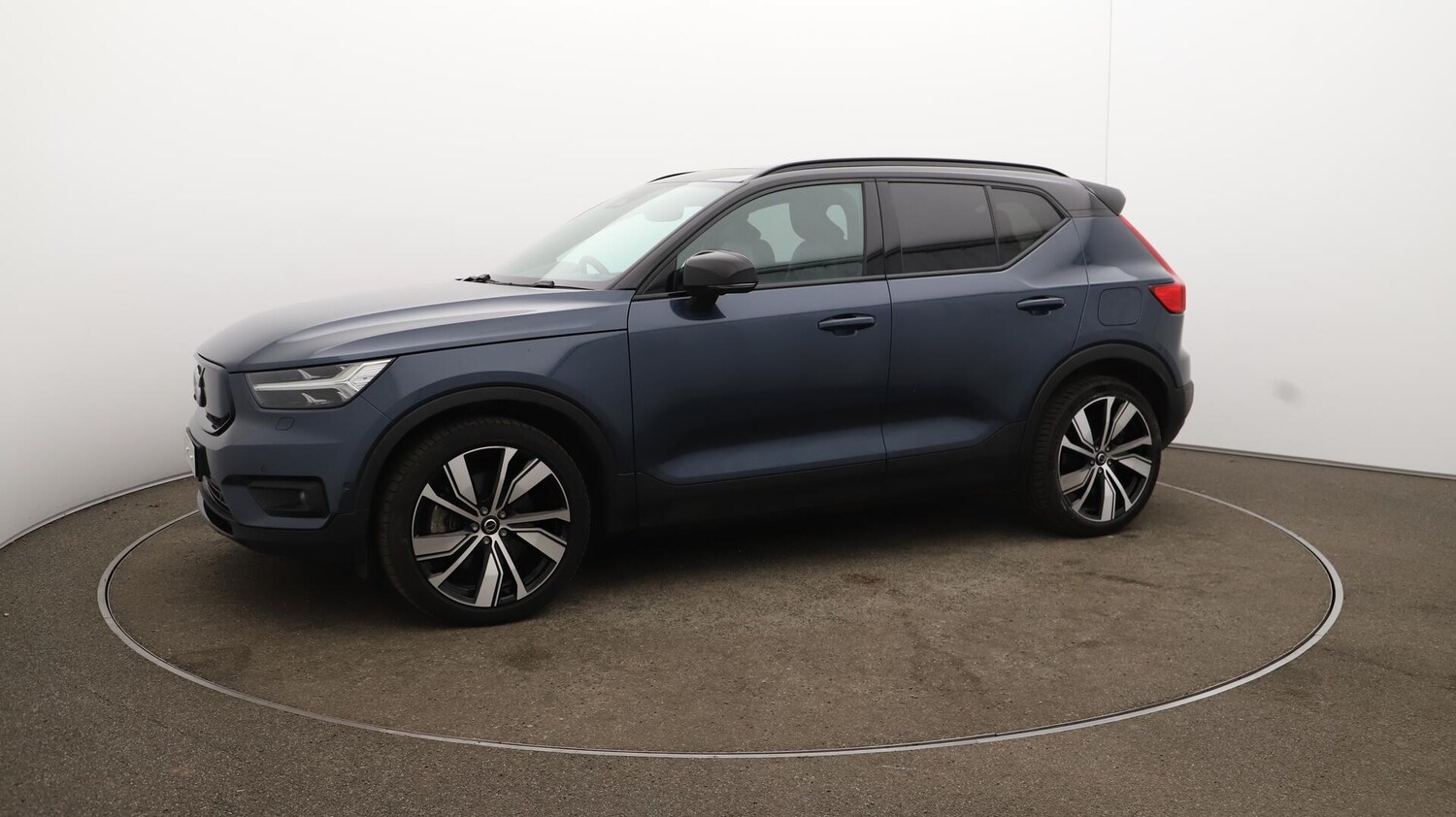 Used Volvo XC40 2021 for sale - 75990237: Photo 71