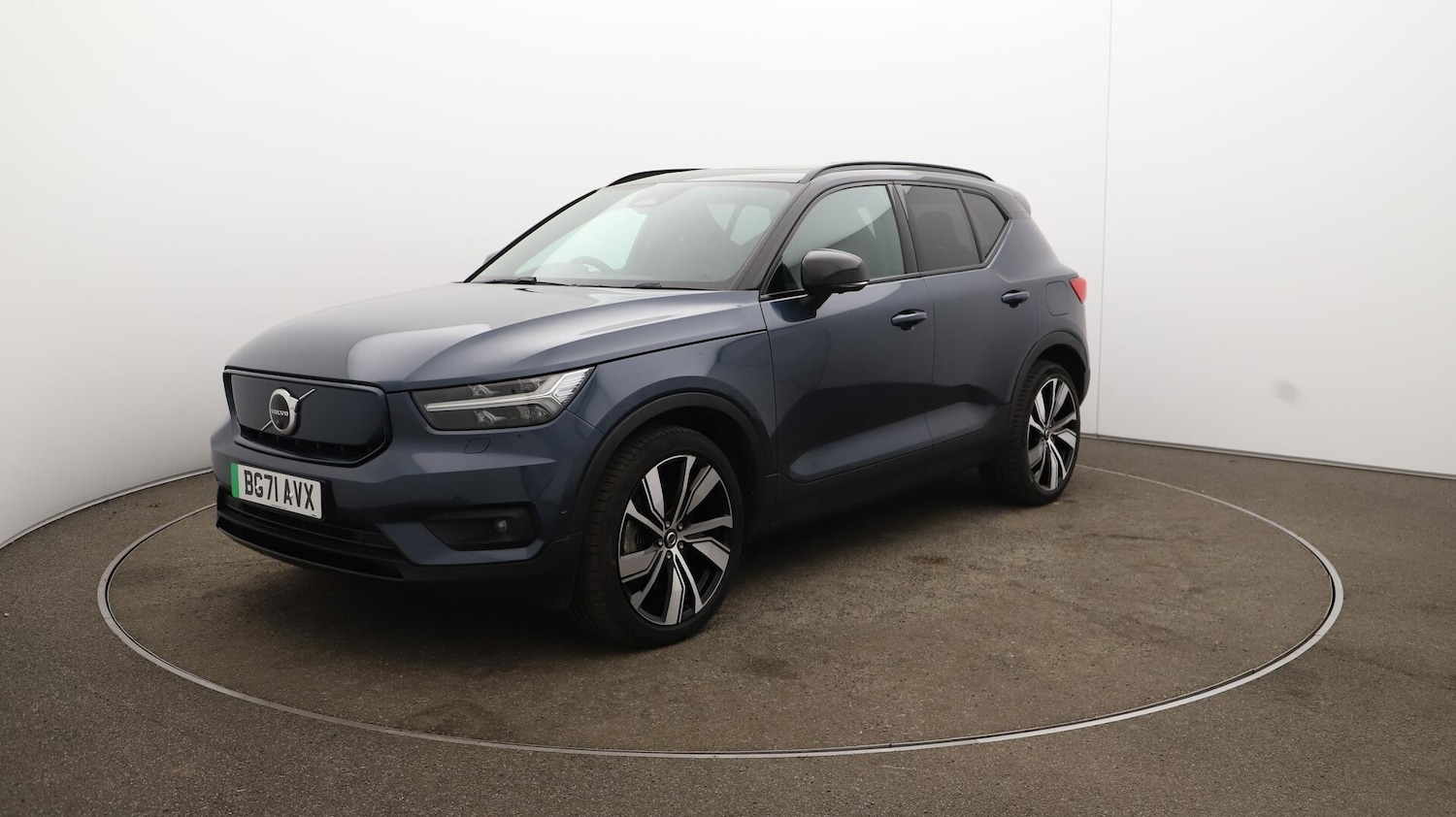 Used Volvo XC40 2021 for sale - 75990237: Photo 73