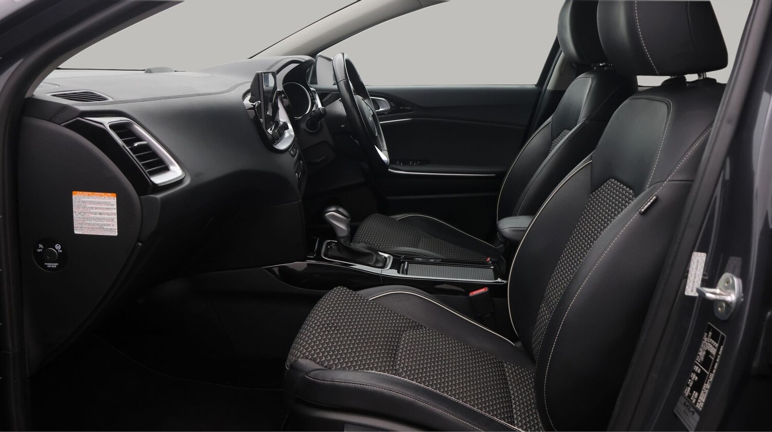 Used Kia XCeed 2023 for sale - 77416853: Photo 14