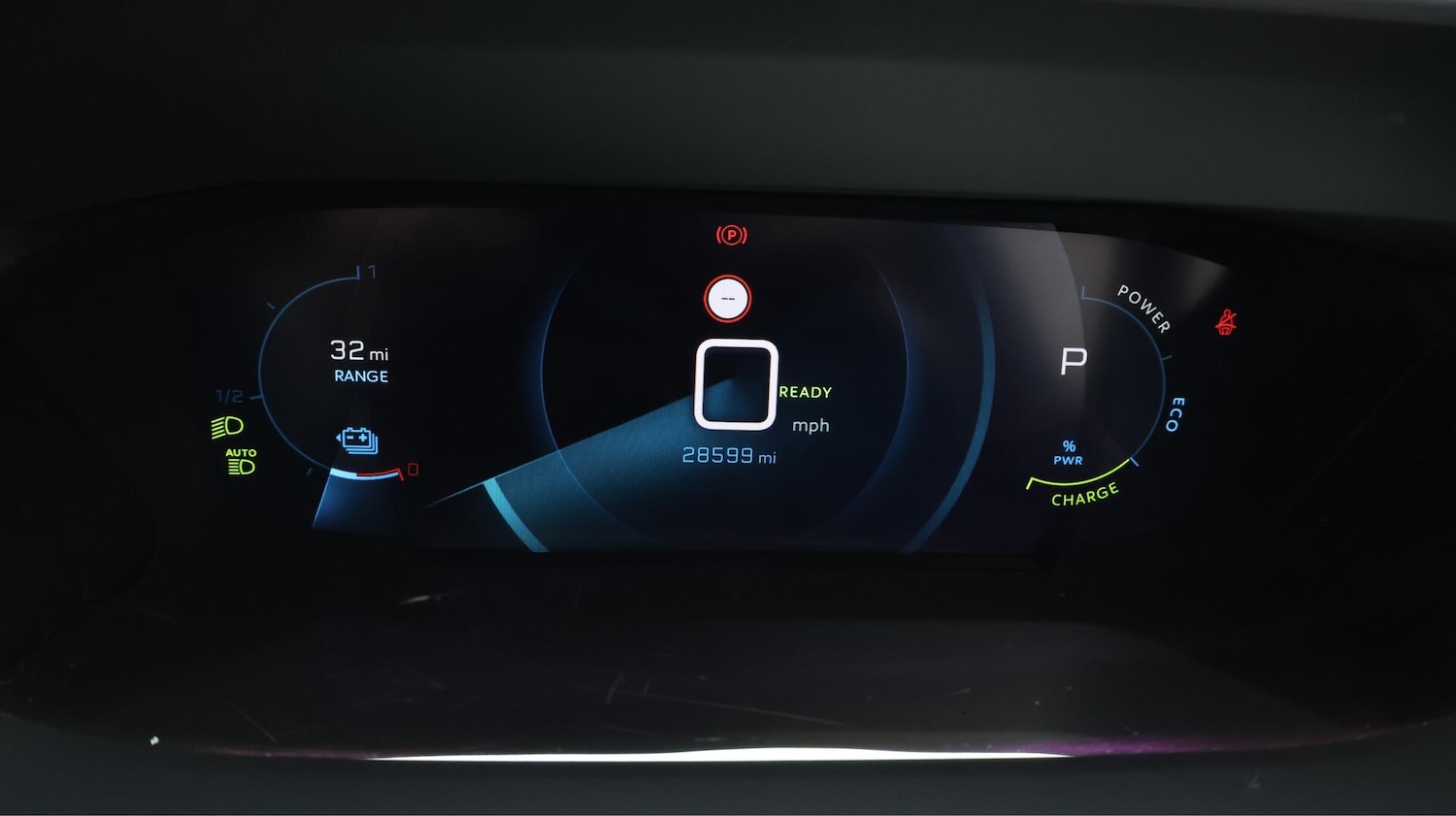 Used Peugeot E-208 2023 for sale - 76336423: Photo 11