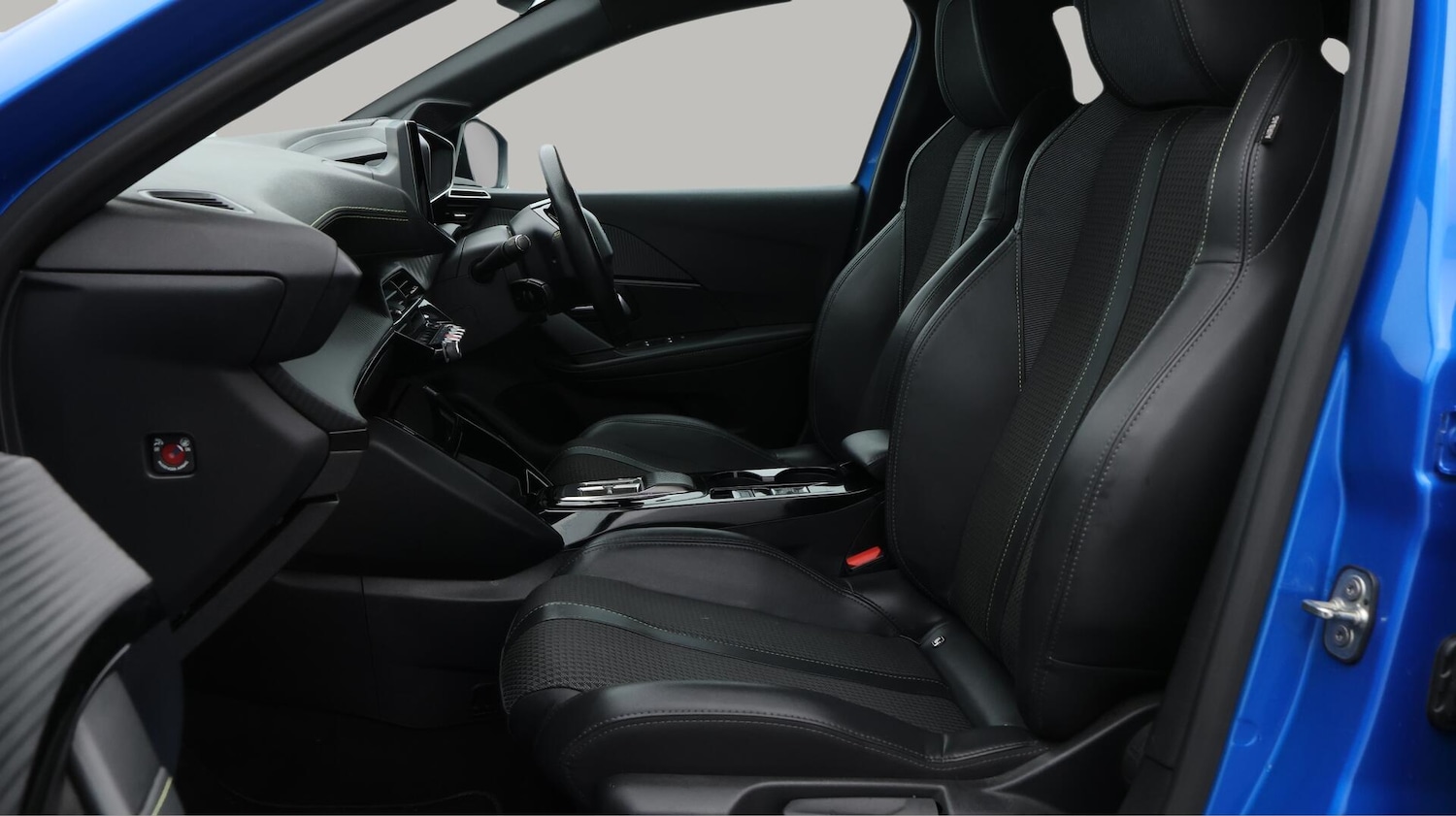 Used Peugeot E-208 2023 for sale - 76336423: Photo 15