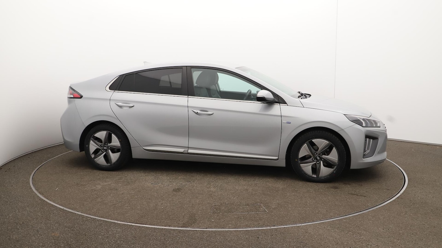 Vehicle 48