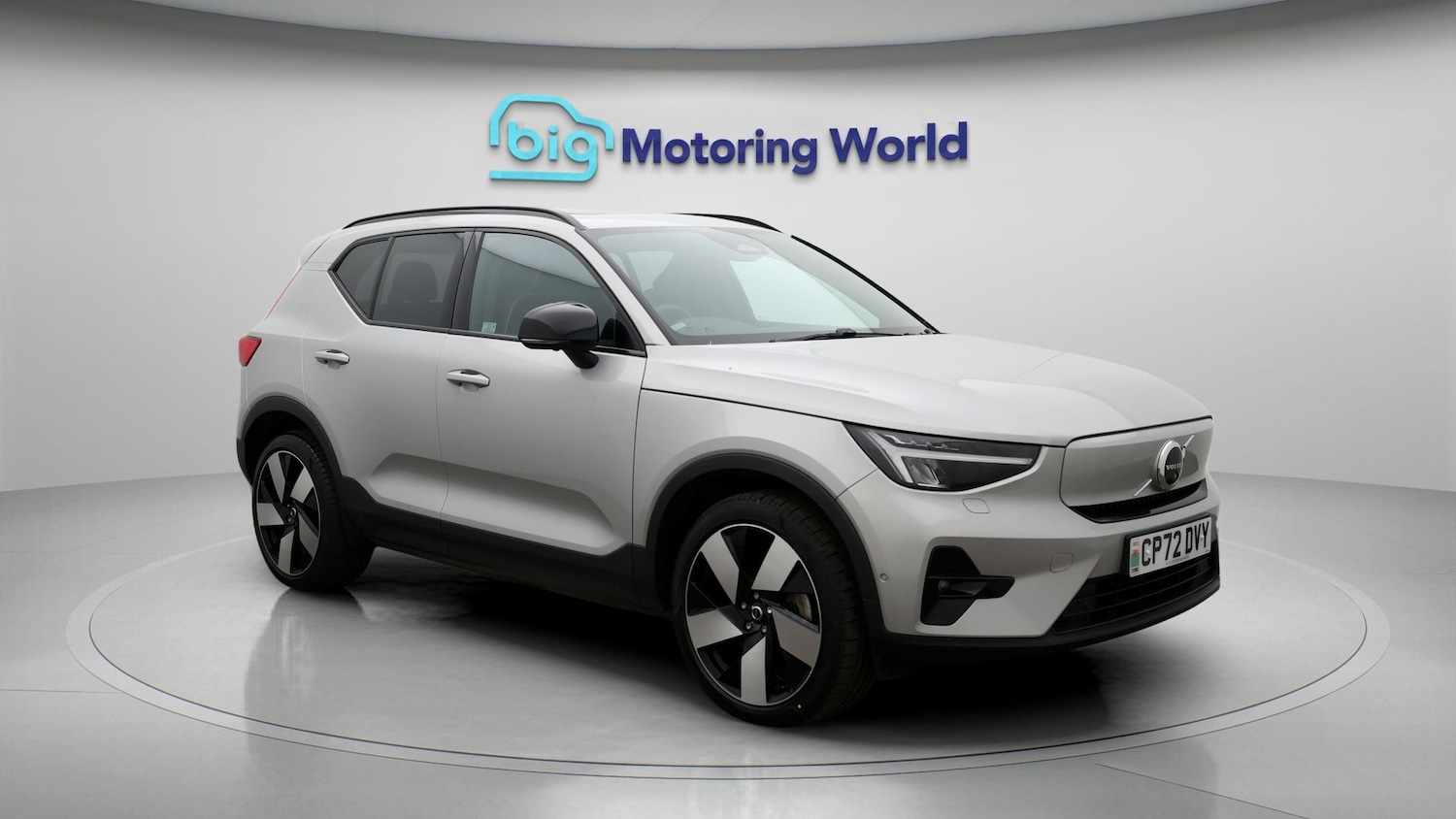 Used Volvo XC40 for sale - 77675502: Photo 1