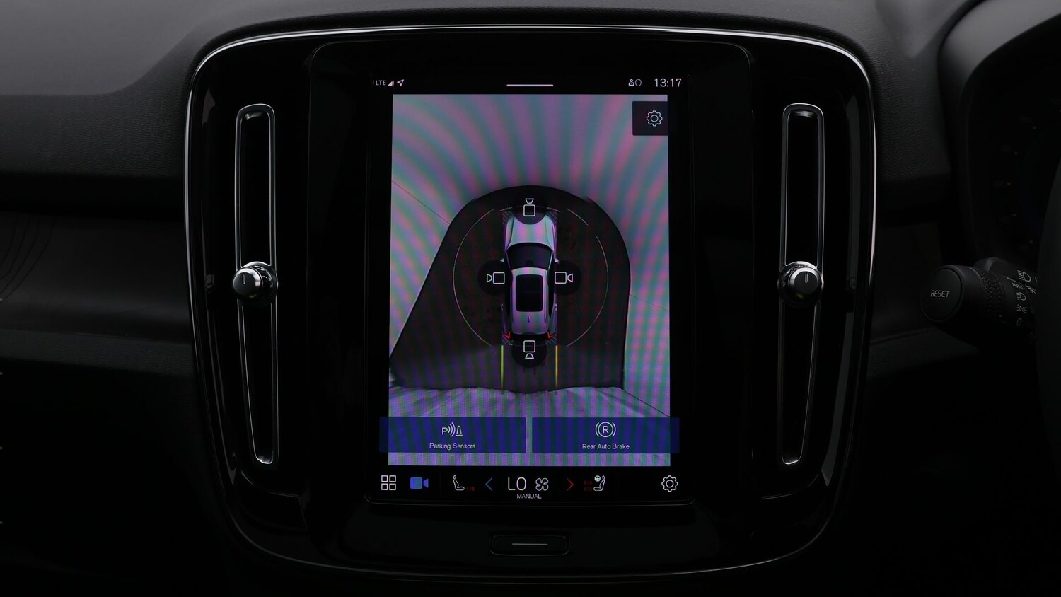 Used Volvo XC40 for sale - 77675502: Photo 26