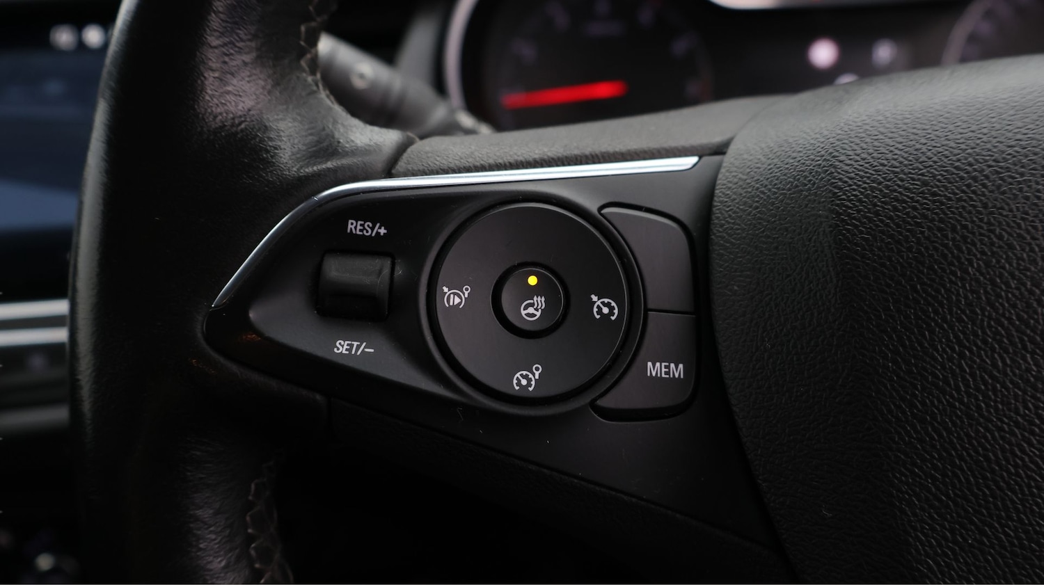 Used Vauxhall Crossland 2022 for sale - 77352119: Photo 23