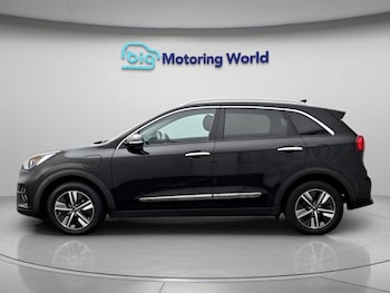 Used Kia Niro 2021 for sale - 79620900: Photo
