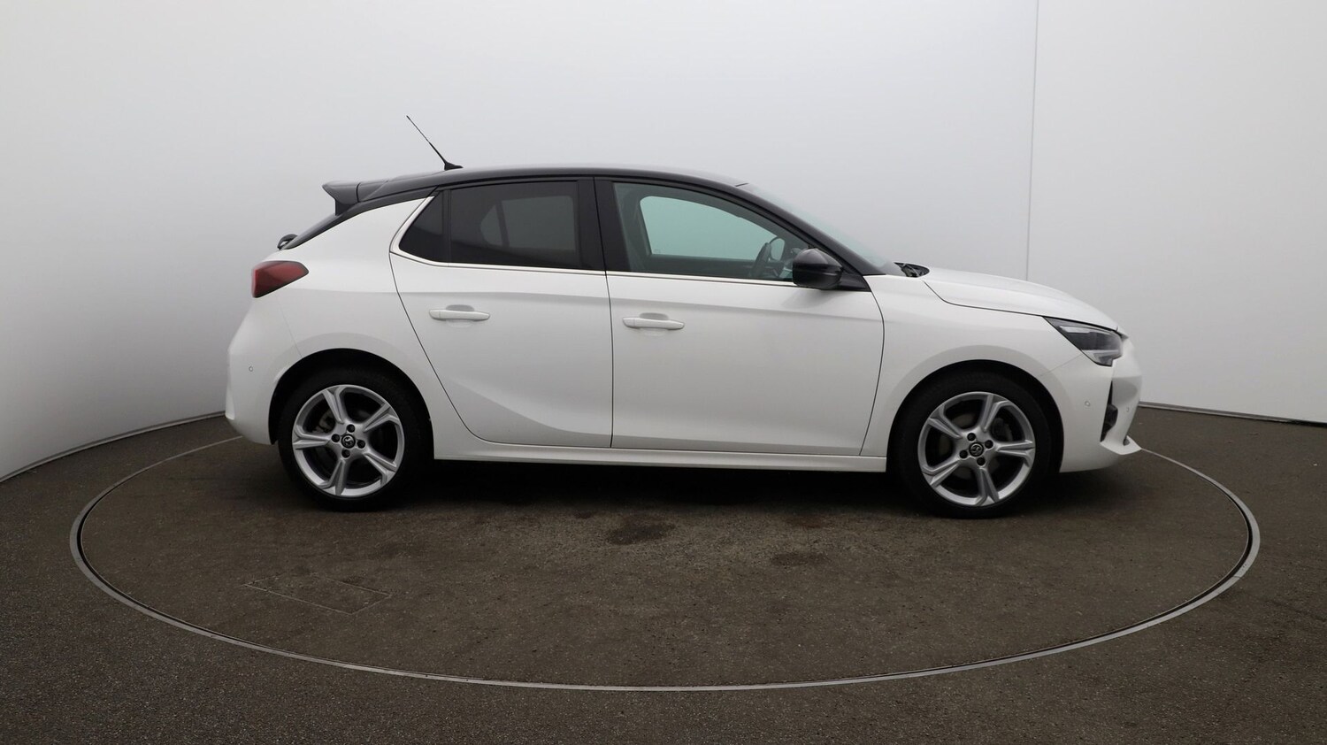 Used Vauxhall Corsa for sale - 76810196: Photo 41