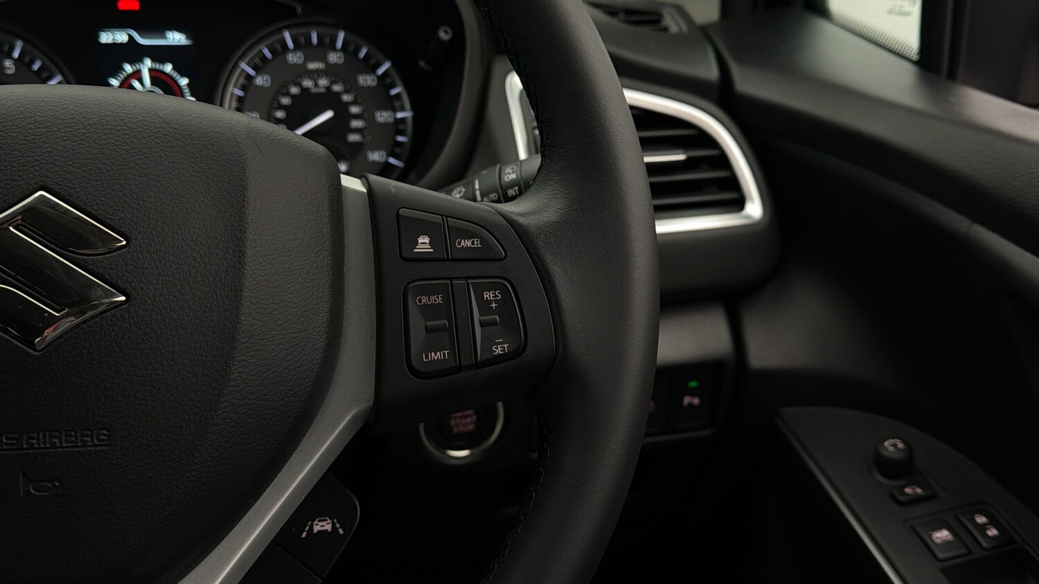 Used Suzuki SX4 S-Cross for sale - 78106556: Photo 24