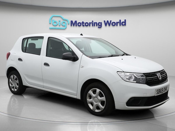 Used Dacia Sandero 2019 for sale - 76001617: Photo 1