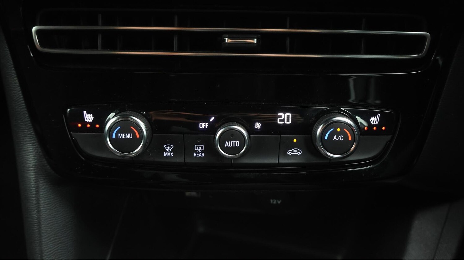 Used Vauxhall Mokka Electric 2022 for sale - 76538724: Photo 13