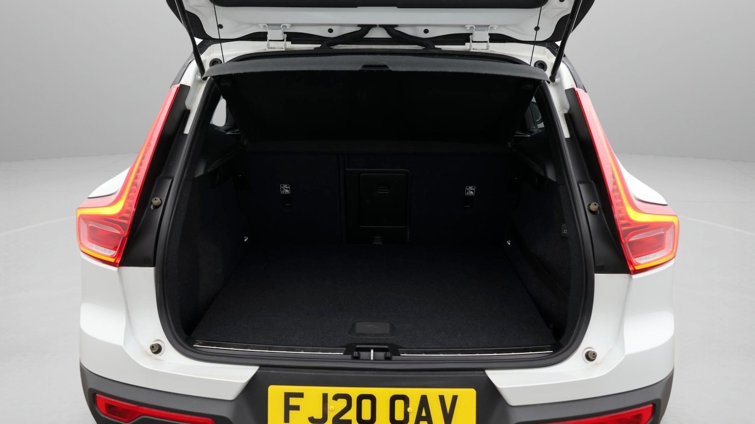 Used Volvo XC40 2020 for sale - 77607013: Photo 17