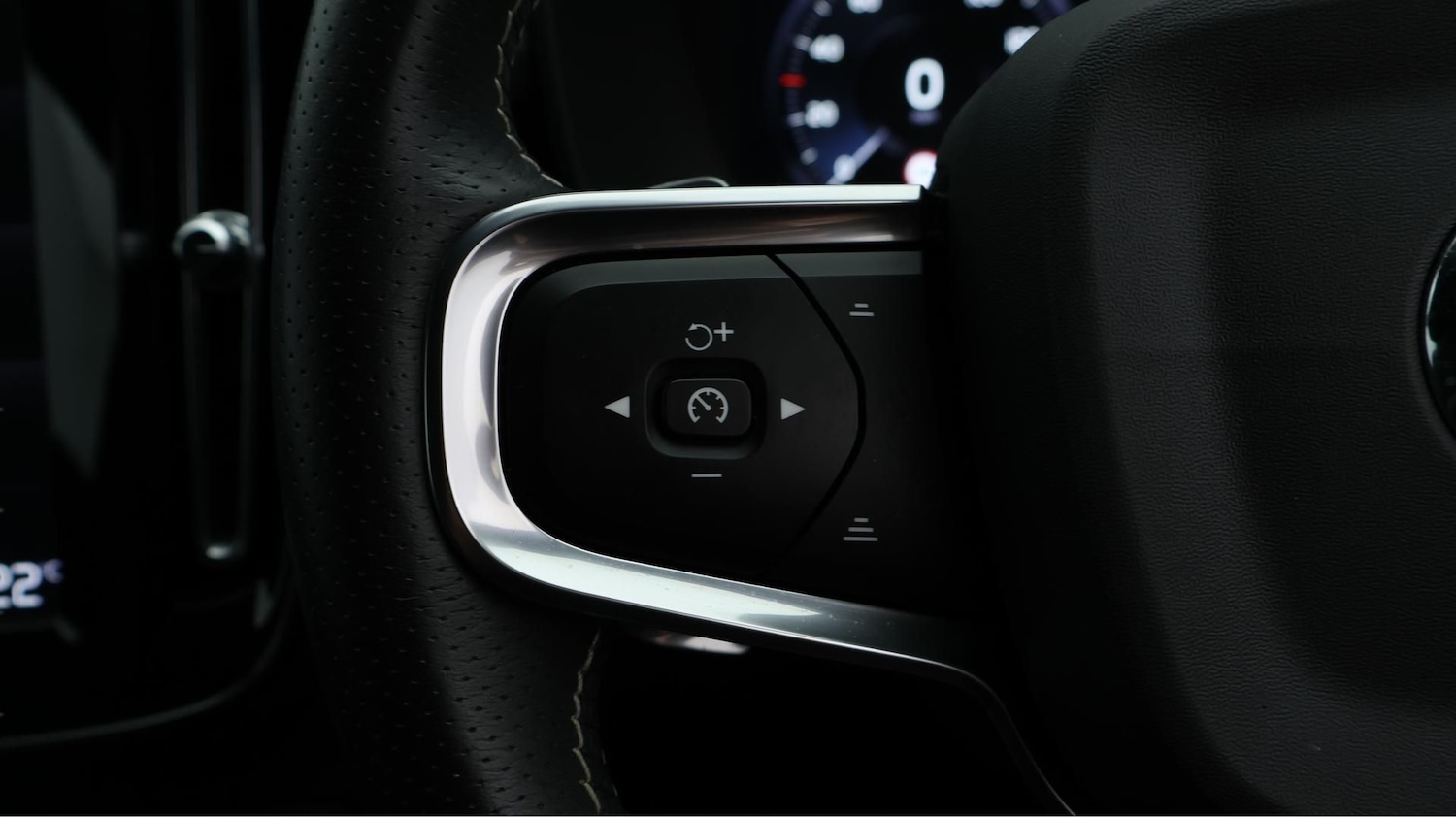 Used Volvo XC40 2020 for sale - 77607013: Photo 23