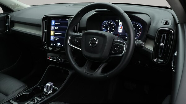 Used Volvo XC40 2022 for sale - 76337794: Photo 10
