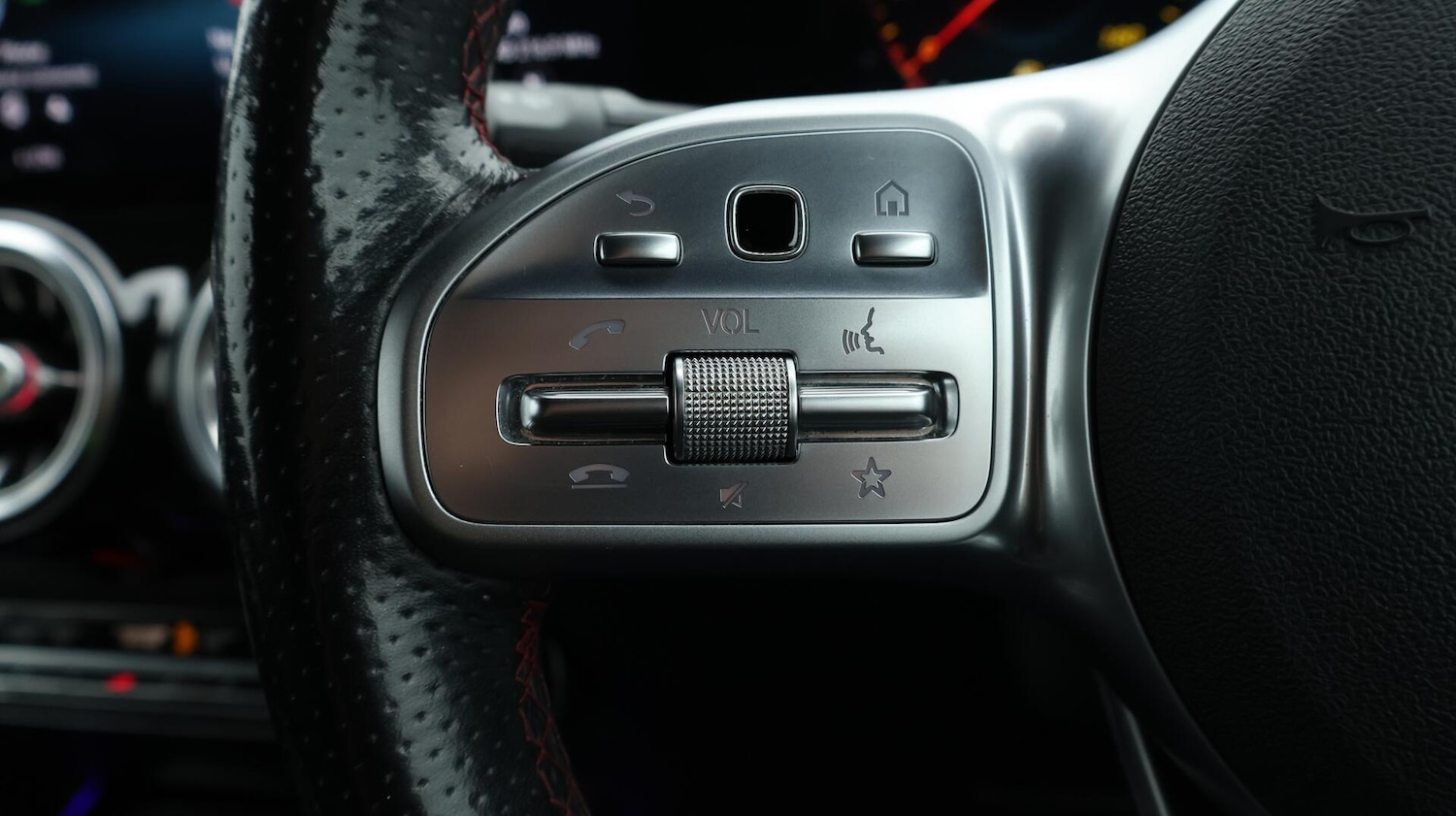 Used Mercedes-Benz GLB 2020 for sale - 76138129: Photo 25