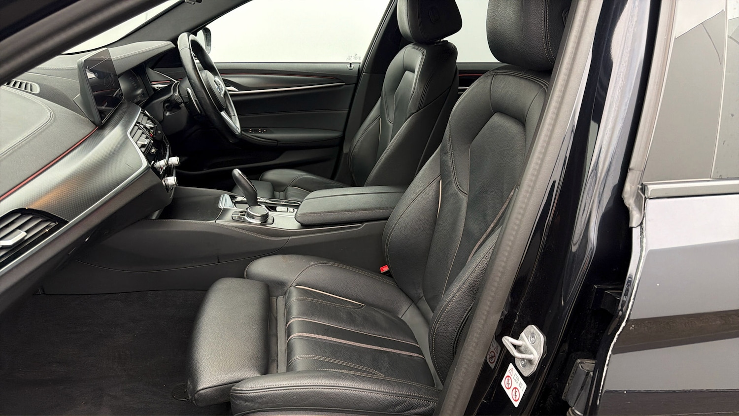 Used BMW 5 Series 2022 for sale - 77938640: Photo 13