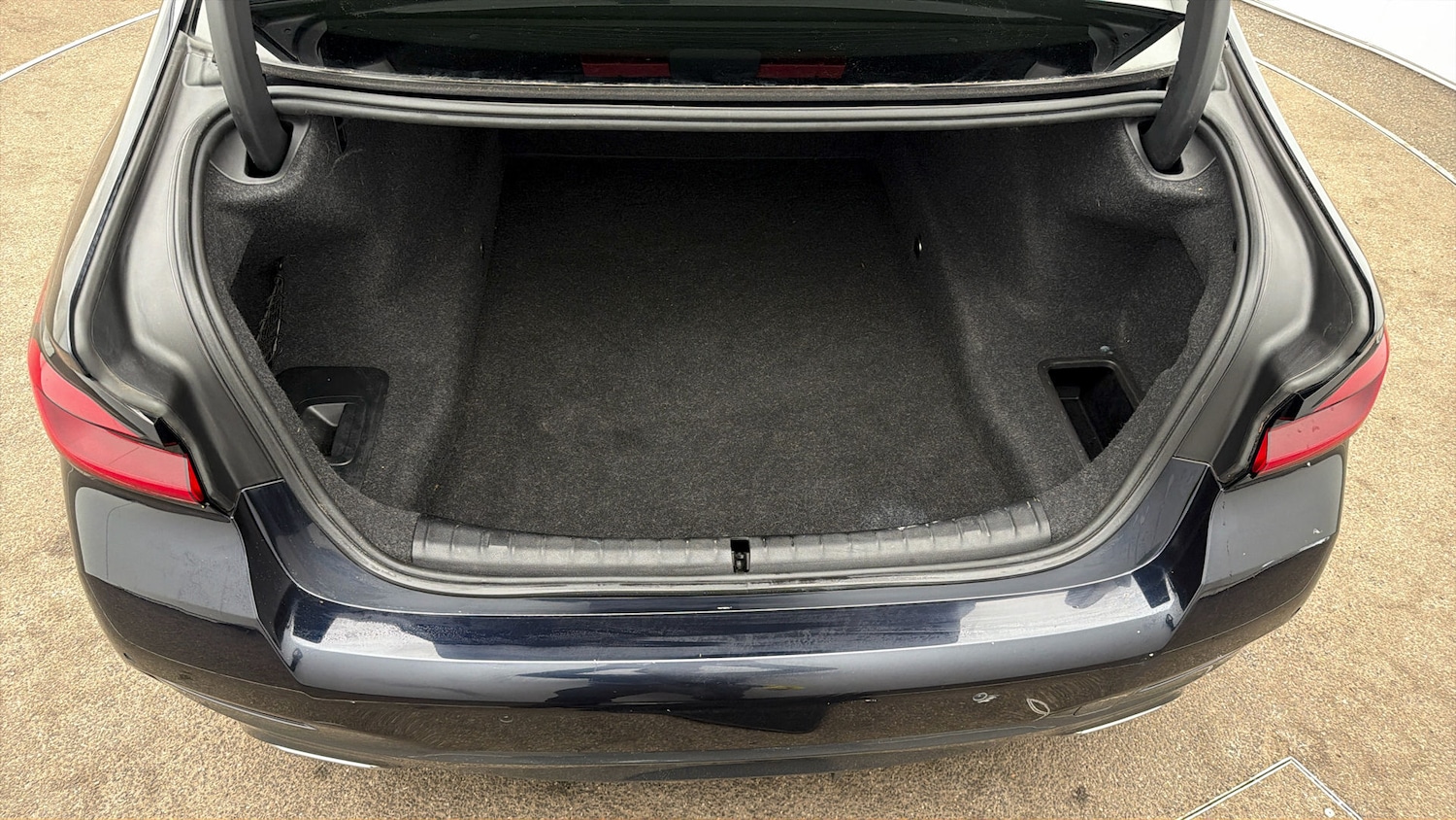 Used BMW 5 Series 2022 for sale - 77938640: Photo 16