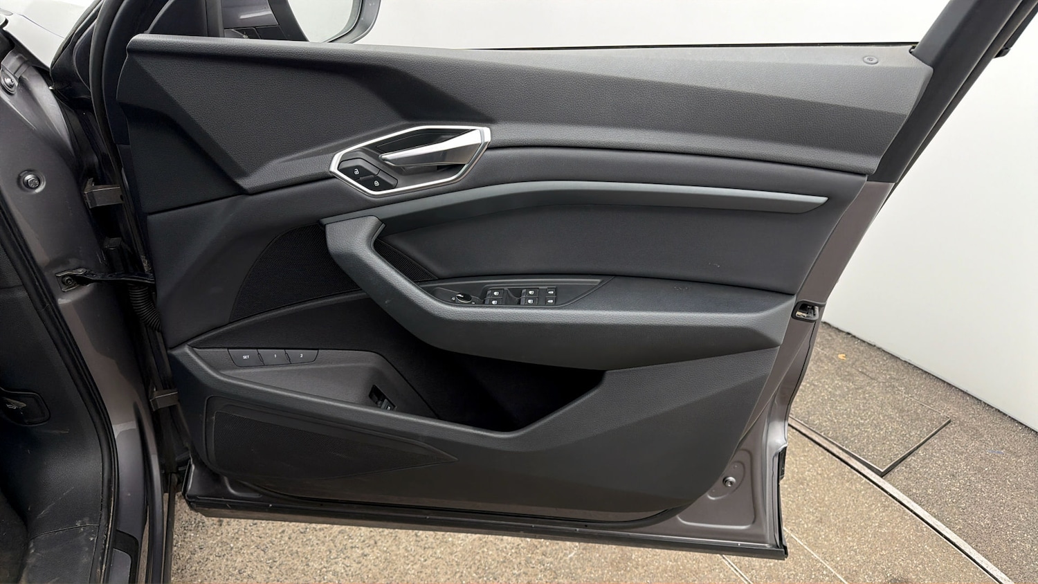 Used Audi e-tron 2021 for sale - 77864658: Photo 14