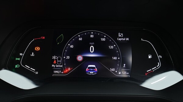 Used Renault Captur 2022 for sale - 75747163: Photo 11