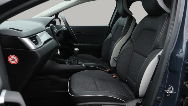 Used Renault Captur 2022 for sale - 75747163: Photo 15