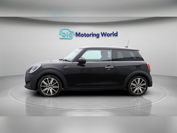 Used MINI Hatch 2021 for sale - 77758643: Photo