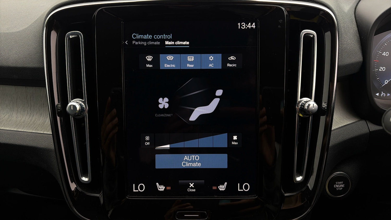 Used Volvo XC40 2022 for sale - 78133676: Photo 11