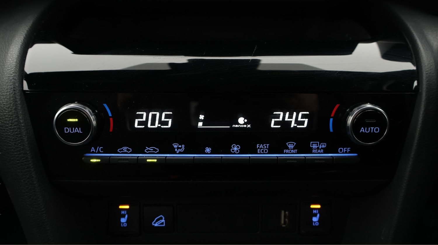 Used Toyota Yaris Cross 2022 for sale - 77747562: Photo 12