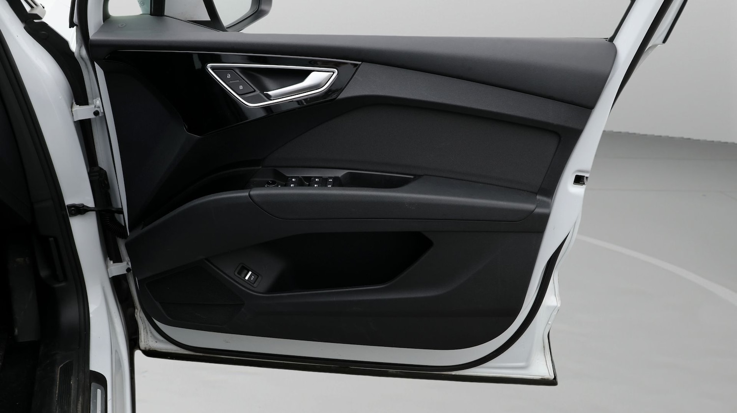 Used Audi Q4 e-tron 2023 for sale - 77777519: Photo 15