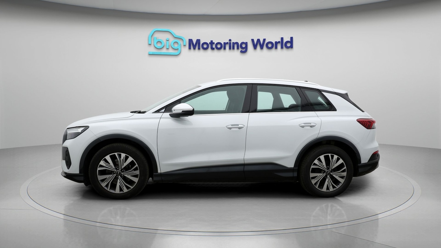 Used Audi Q4 e-tron 2023 for sale - 77777519: Photo 4