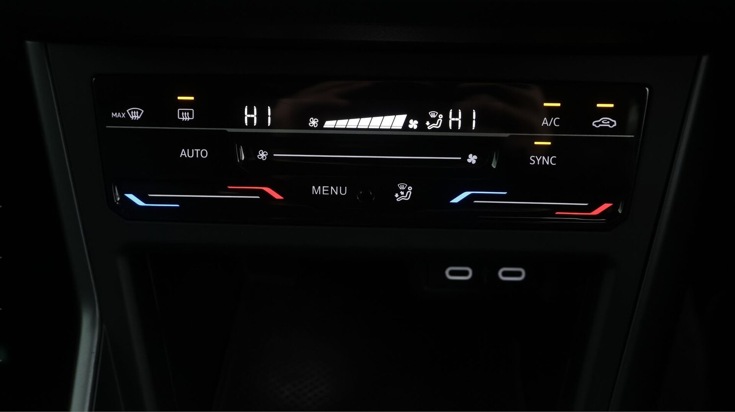 Used Volkswagen Polo 2024 for sale - 77257605: Photo 12