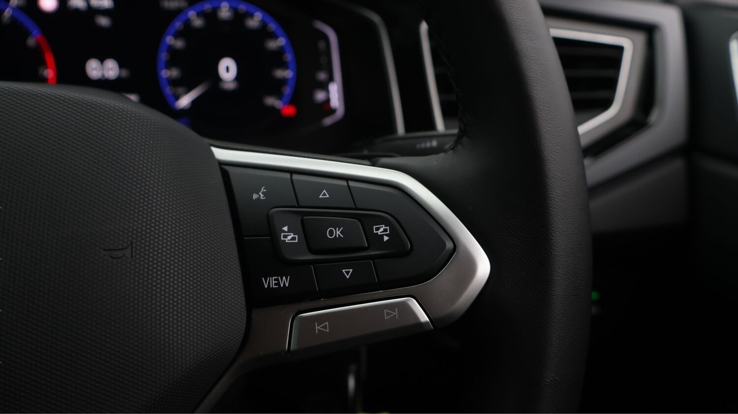 Used Volkswagen Polo 2024 for sale - 77257605: Photo 22