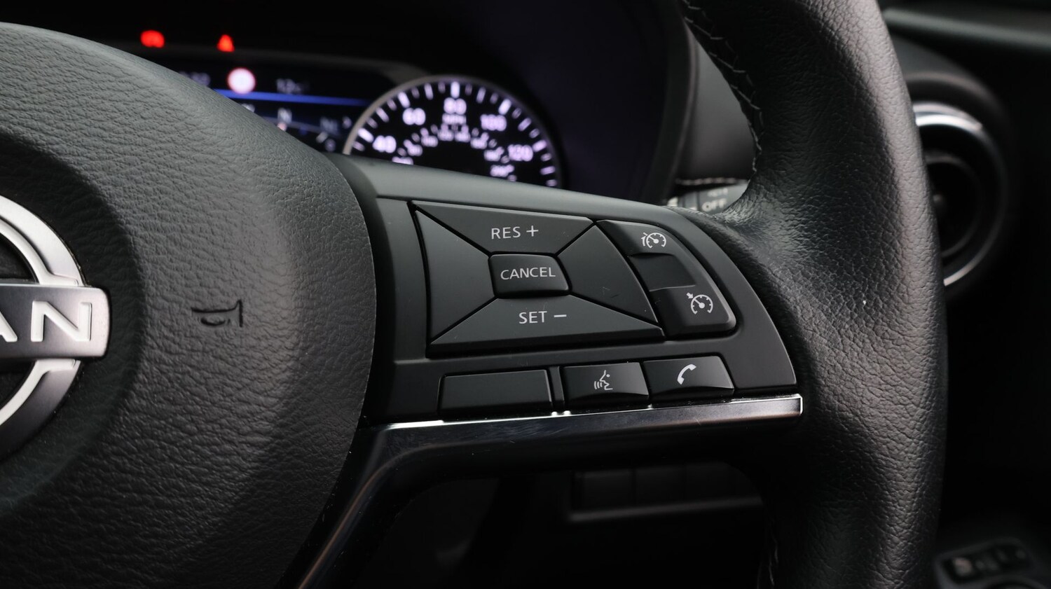 Used Nissan Juke 2023 for sale - 77458432: Photo 26