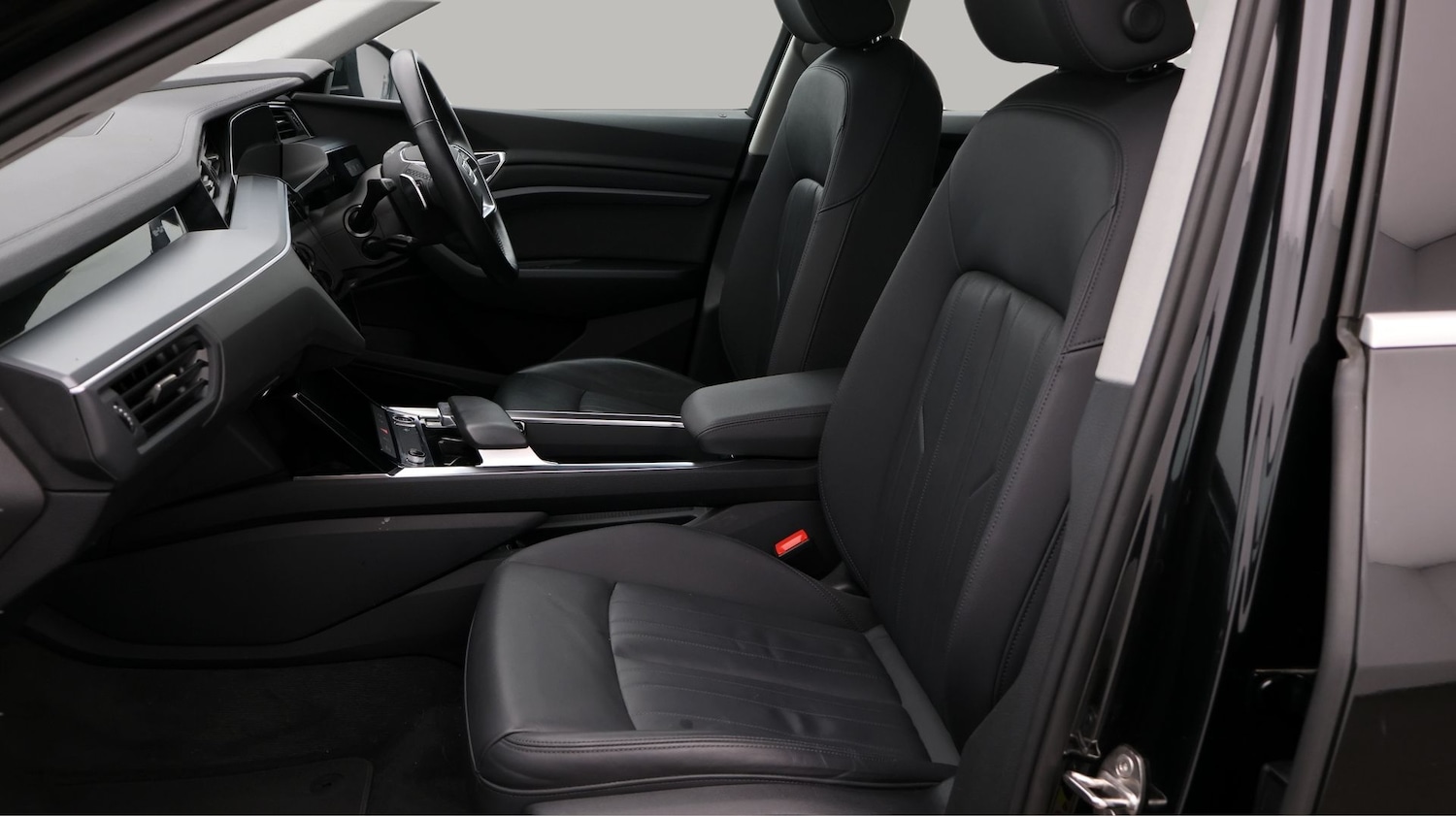 Used Audi e-tron 2022 for sale - 77274729: Photo 14