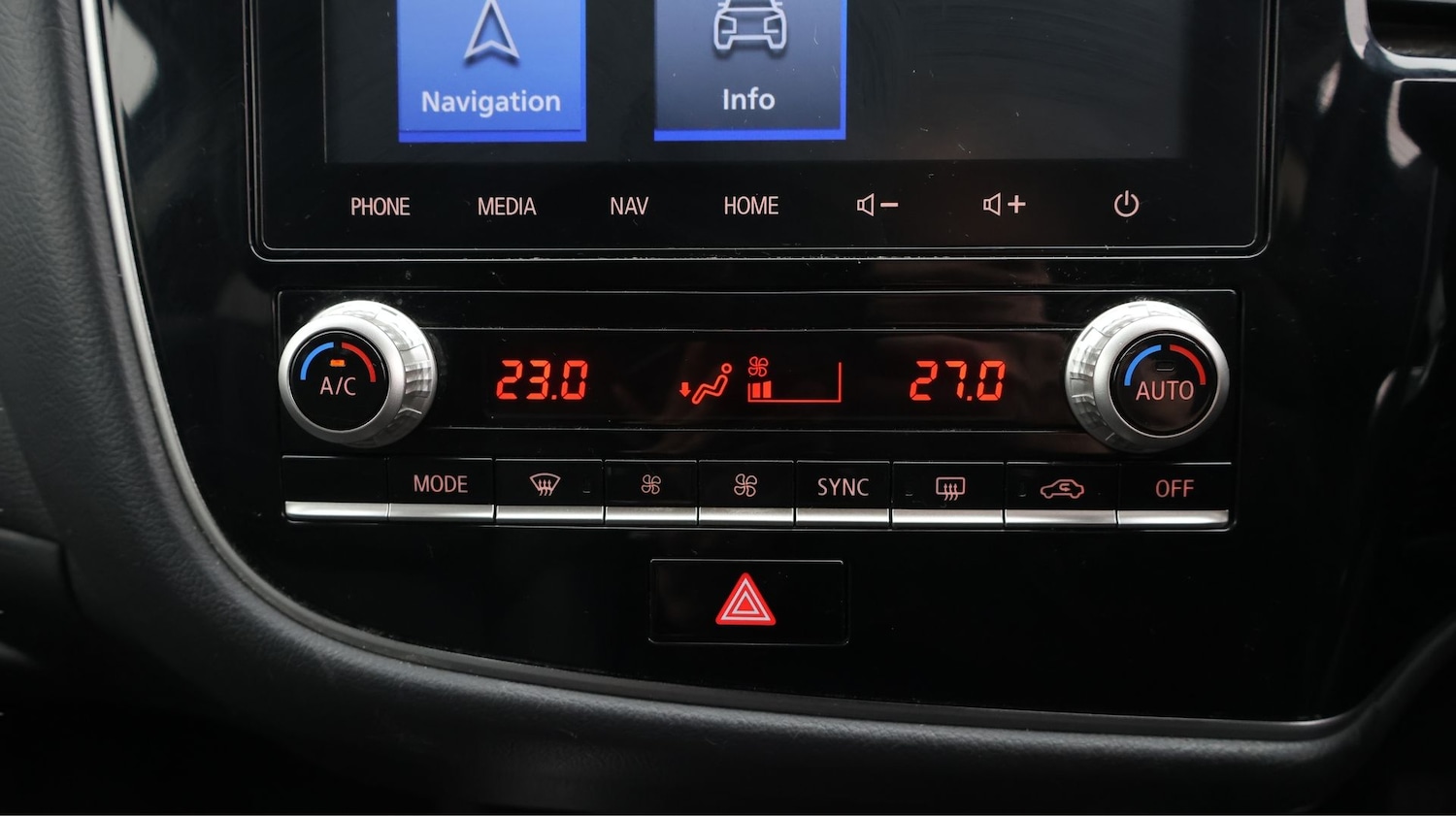 Used Mitsubishi Outlander 2020 for sale - 77690588: Photo 12