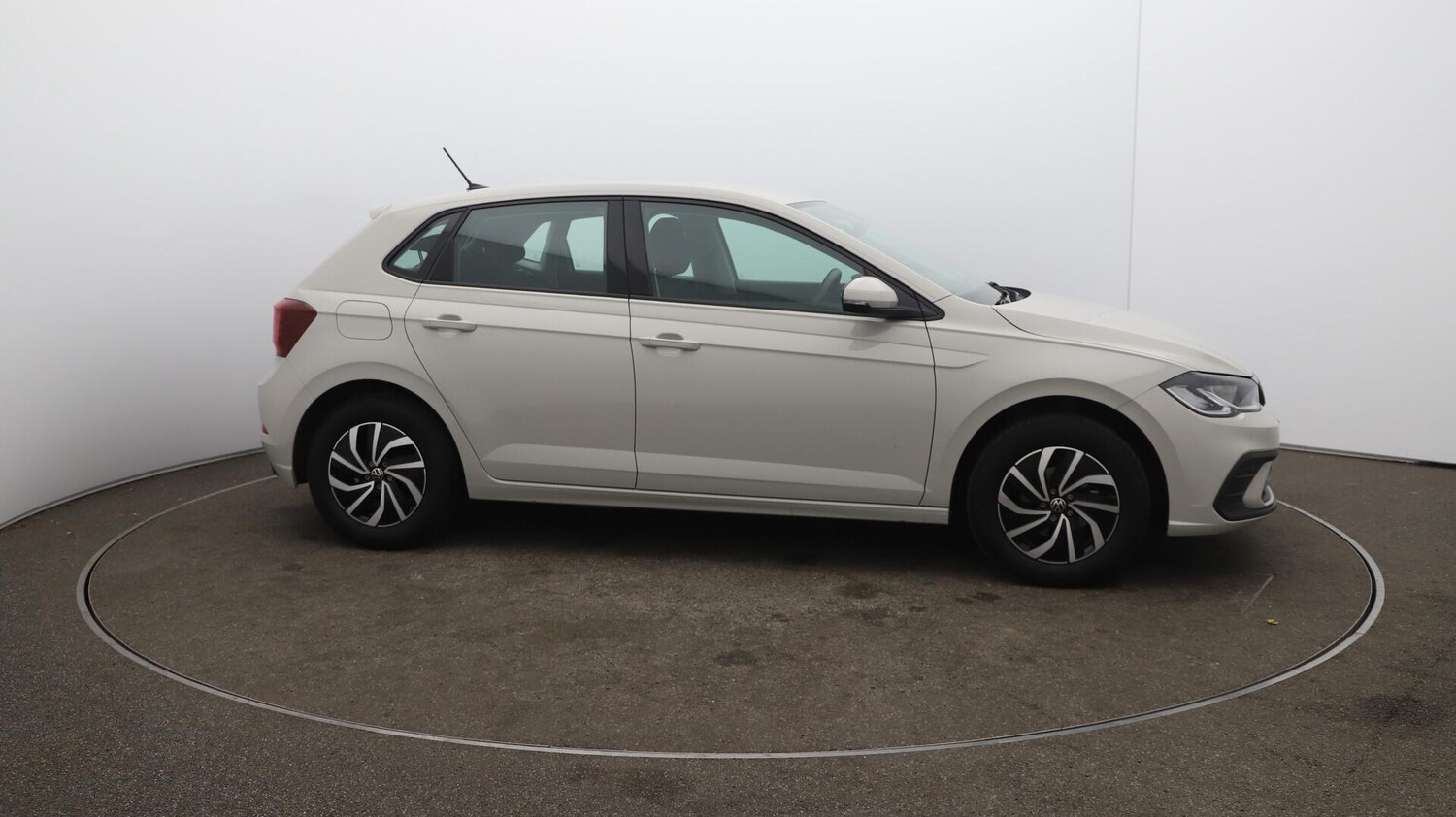 Used Volkswagen Polo 2022 for sale - 76072971: Photo 47
