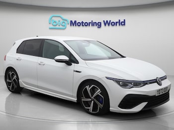 Volkswagen - Golf
