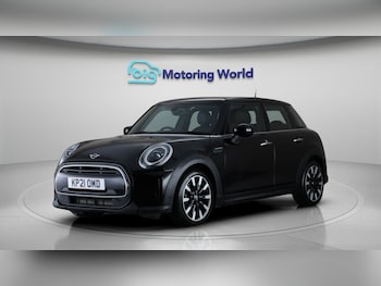 Used MINI Hatch 2021 for sale - 79611946: Photo